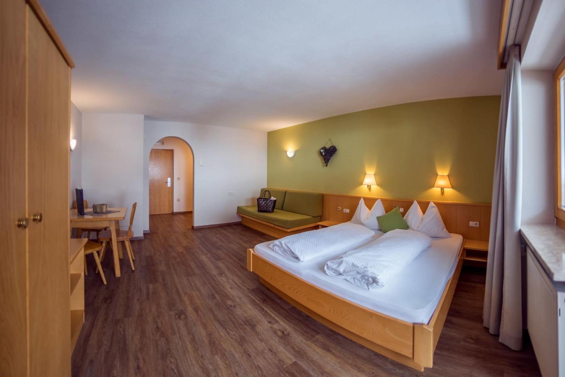 Mountain Living Apartments San Valentino alla Muta Dış mekan fotoğraf